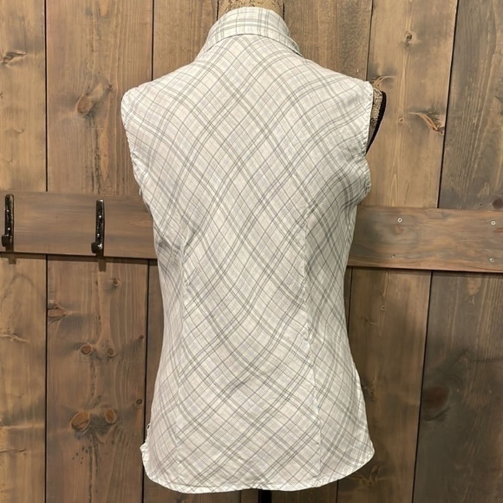 Gap white and blue sleeveless collared button up linen top size medium - Picture 2 of 7